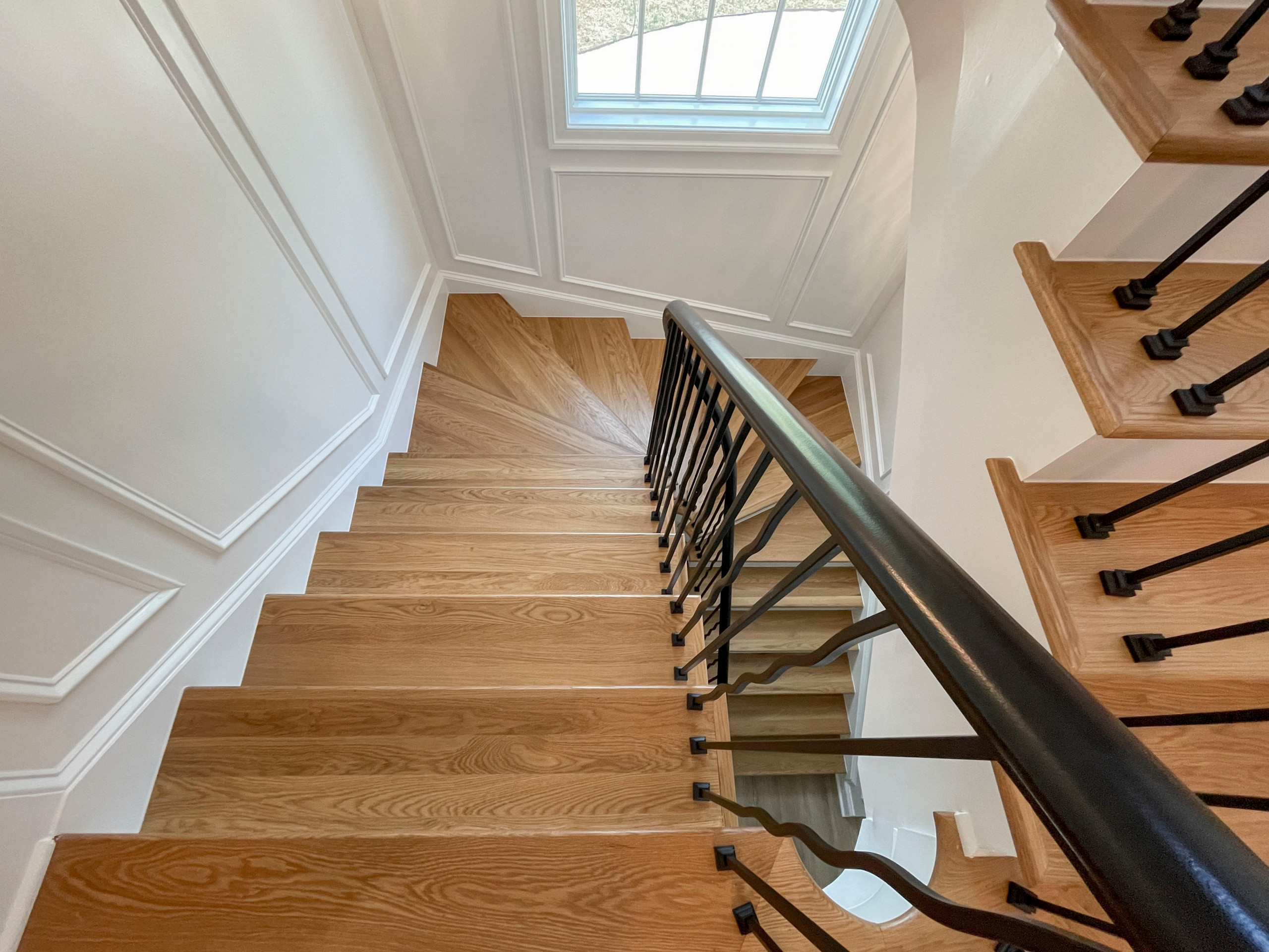 106_Modern Balustrade System Meets Traditional Winding Stairs, Aldie VA  20105