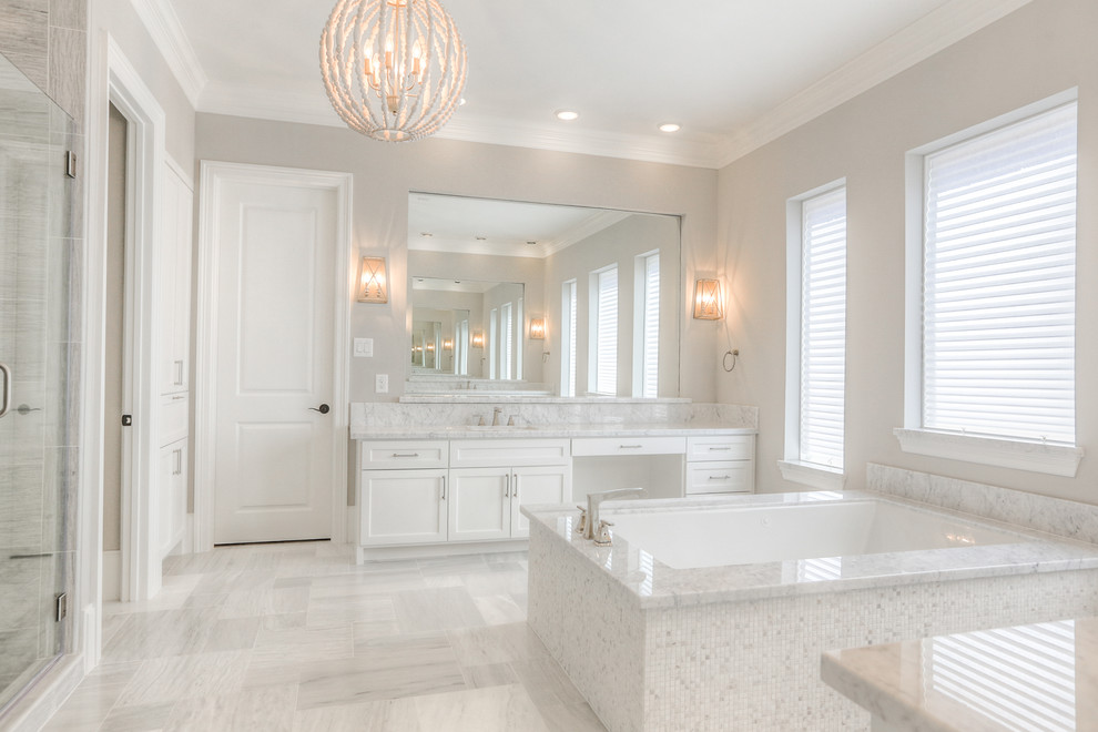 Inspiration for a transitional bathroom remodel in Houston
