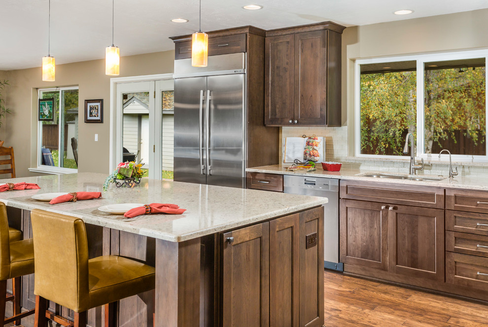 Inspiration for a large l-shaped kitchen remodel with an island