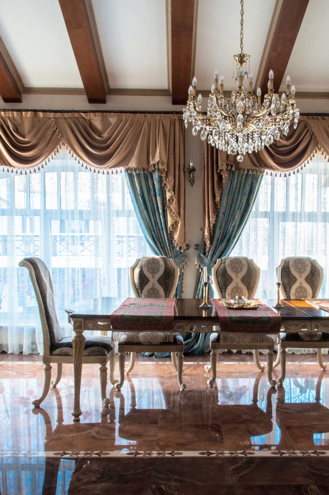 Территория детства . Дом для большой семьи.