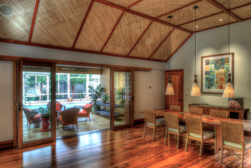 癒しのハワイアンインテリアを写真でご紹介 コツは柄と家具選び Life Design Lab