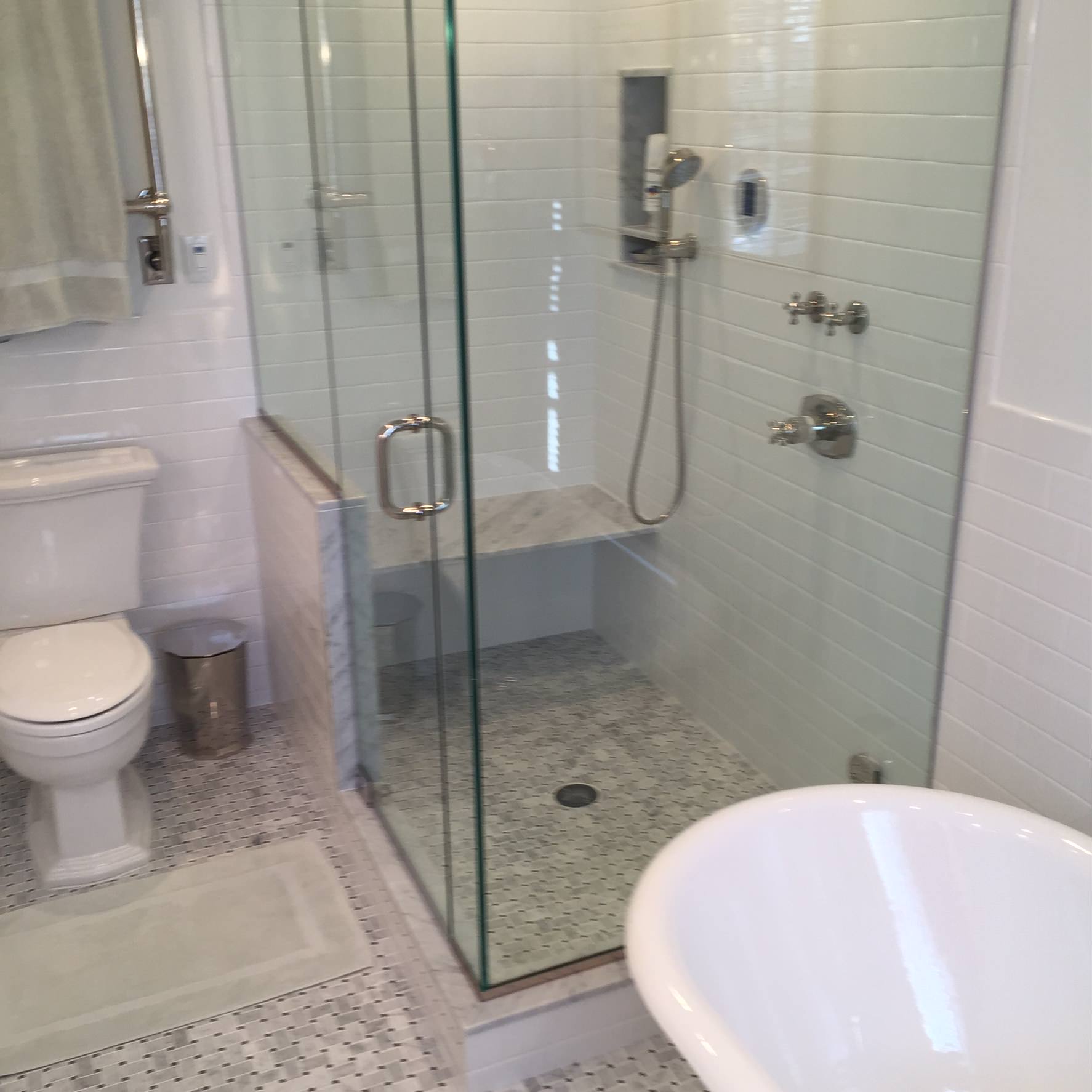 Mrs.Muhr master bathroom