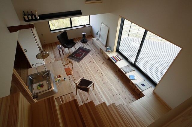 八ツ面山の見える家 nordico-comedor