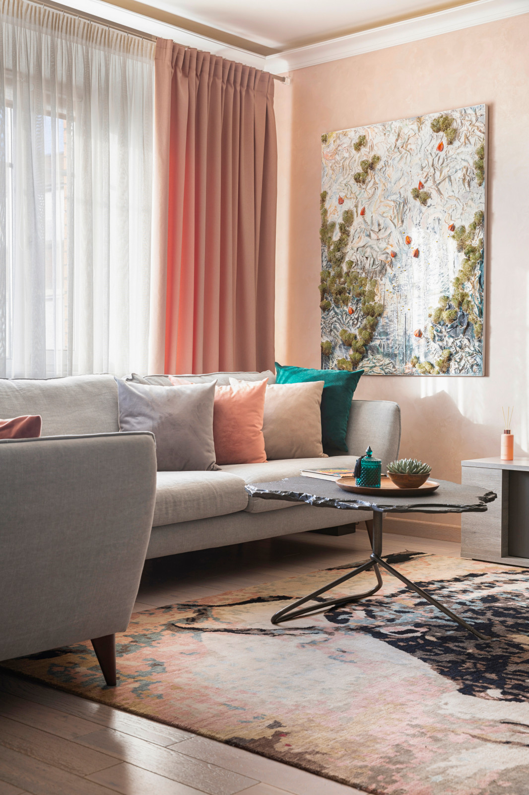 Квартира с природными фактурами в Одинцово