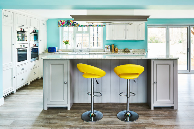 The Old Warren- Traditional Mix fusion-kitchen