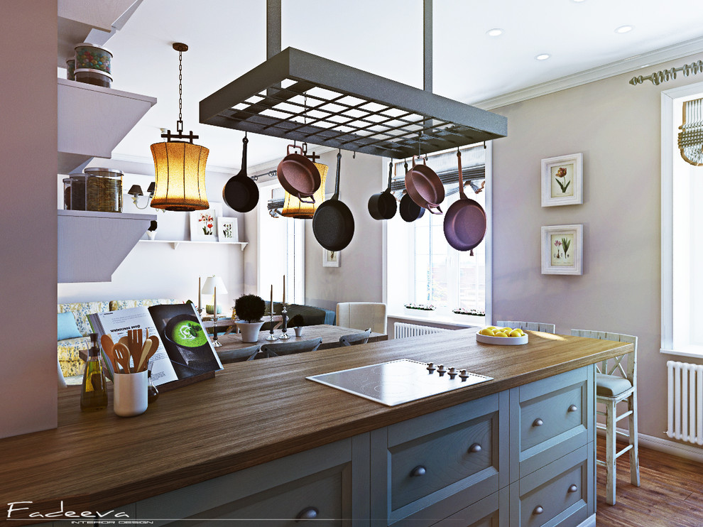 Интерьер квартиры в доме Сталинской Архитектуры г.Комсомольск-на-Амуре