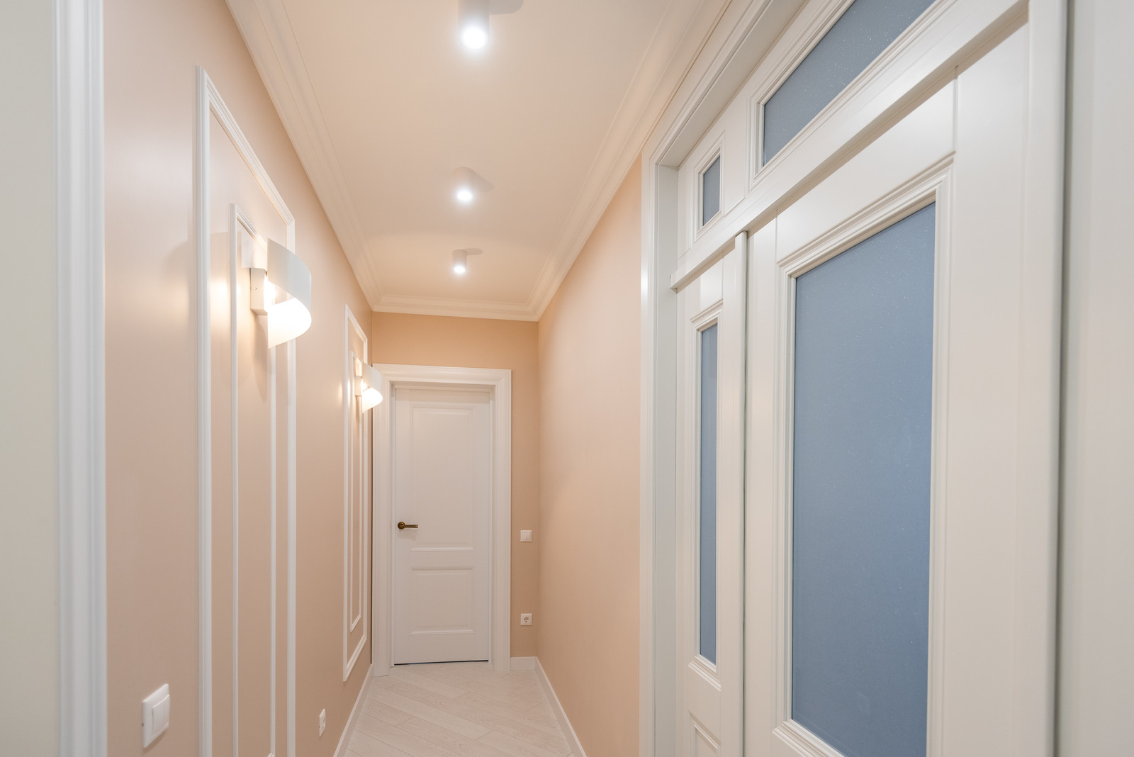 Коридор  ЖК "Аристократ"