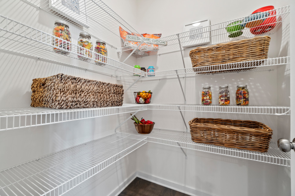 The Parkwood at IronBridge Townhomes Pantry Richmond by Main