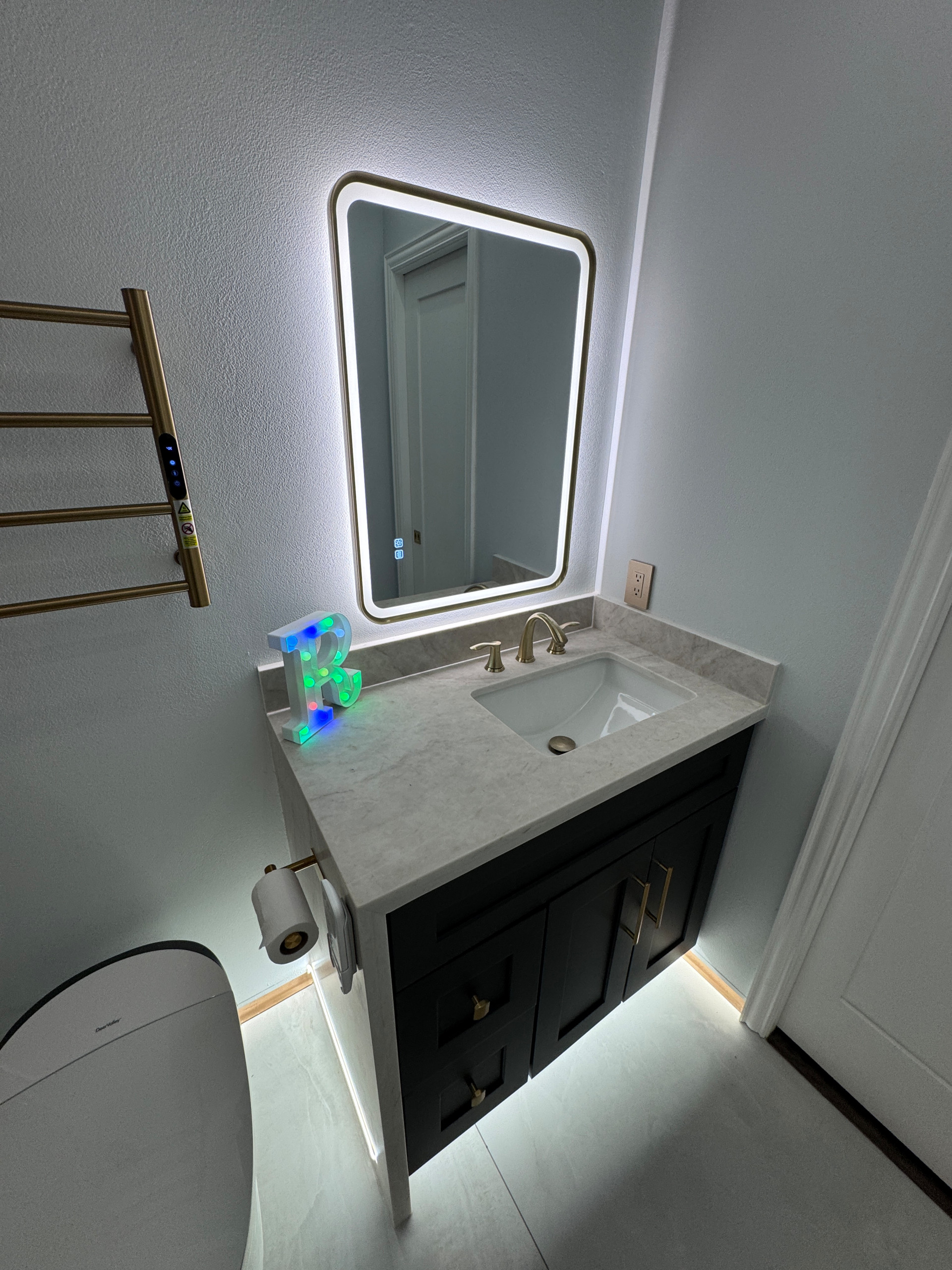 Guest Contemporary Modern Bathroom Remodeling in Cypress
