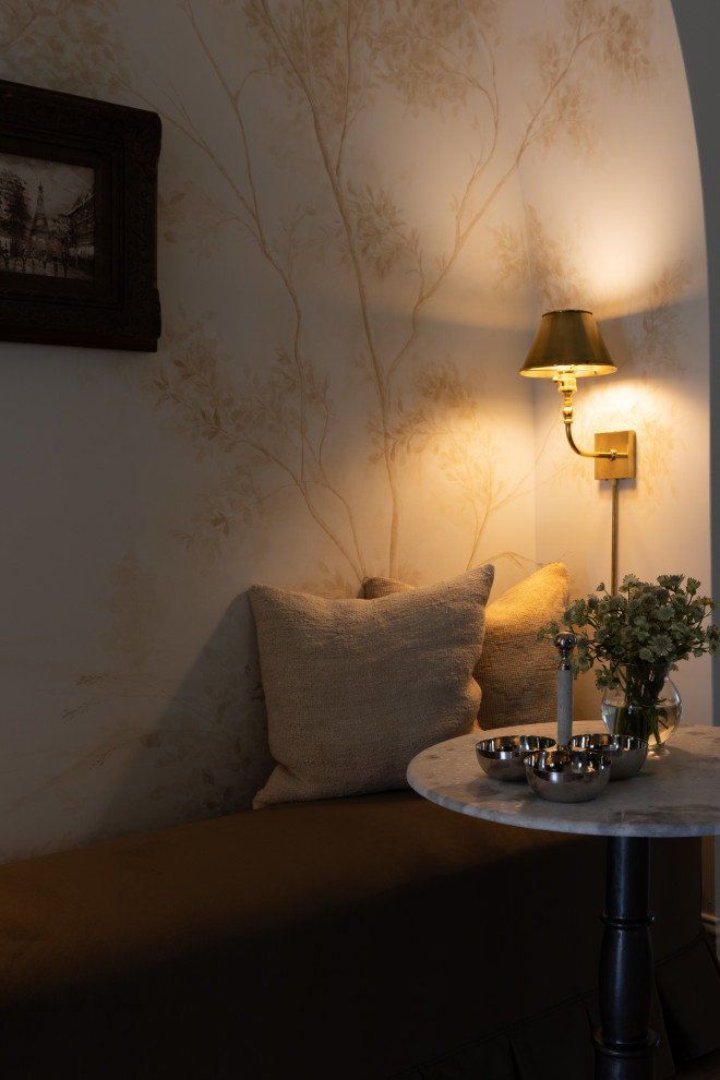 Inspiration for a transitional home design remodel in Dallas