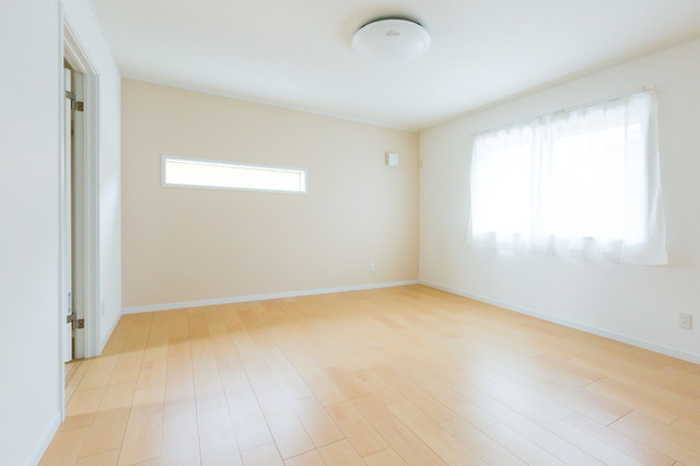 シンプルモダンなゼロエネルギーの家 chambre