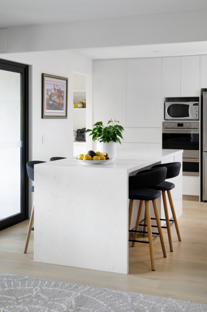 Kitchen and Breakfast Bar contemporary-kitchen