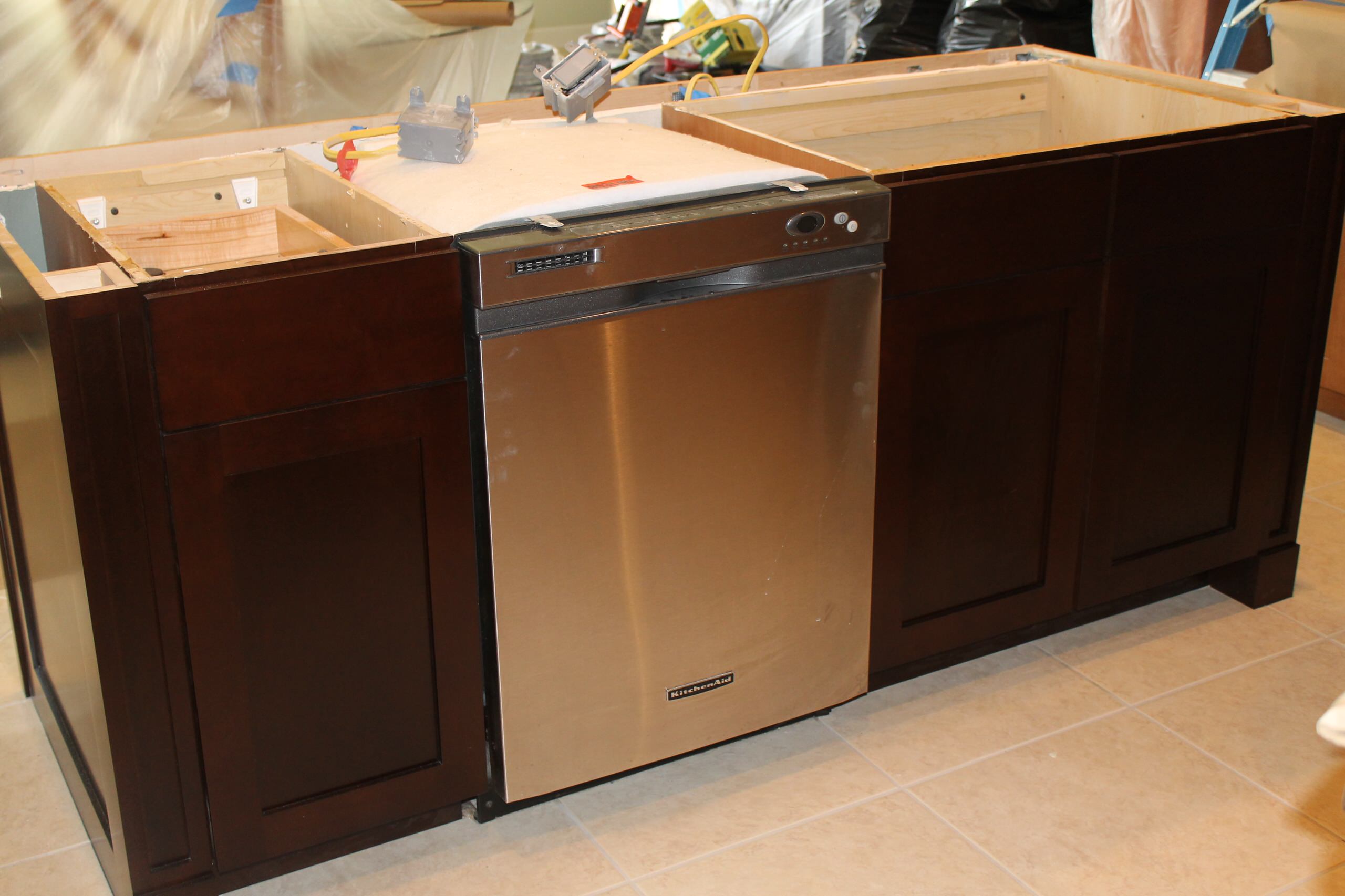 Linda's Kitchen Recolor Modern Contemporary Dover white Shaker style