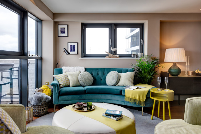 Waterfront Downsizing contemporary-vardagsrum