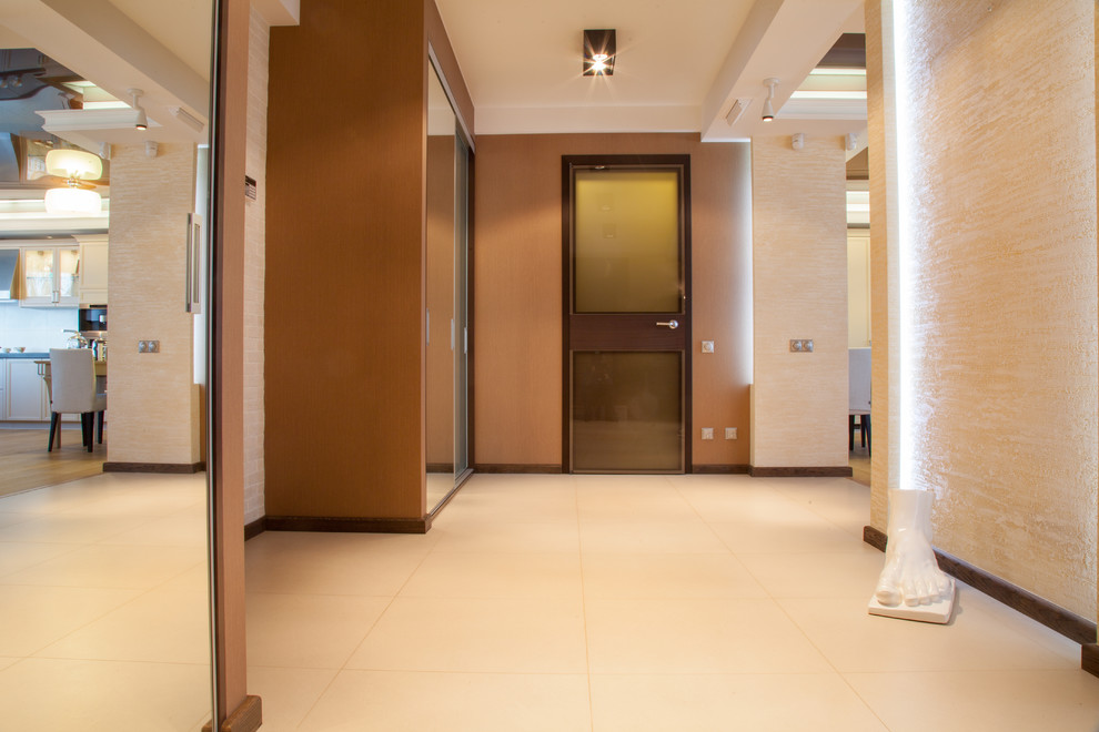 квартира на последнем этаже. холл