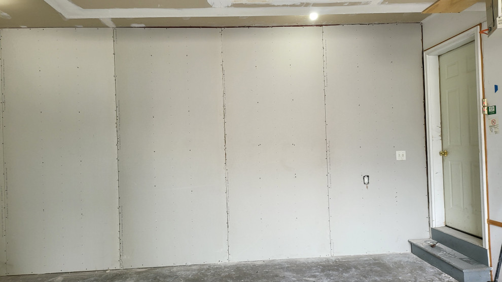 garage hang and finish