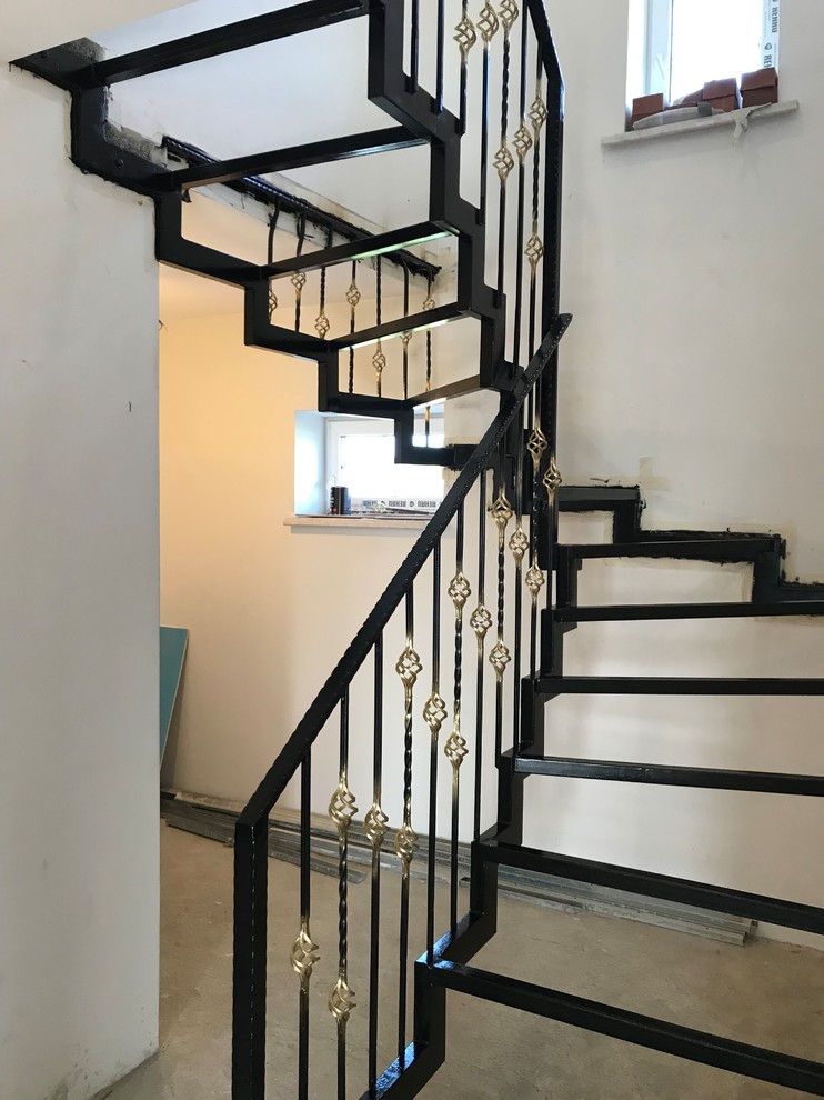 Металлическая лестница п. Бобровский