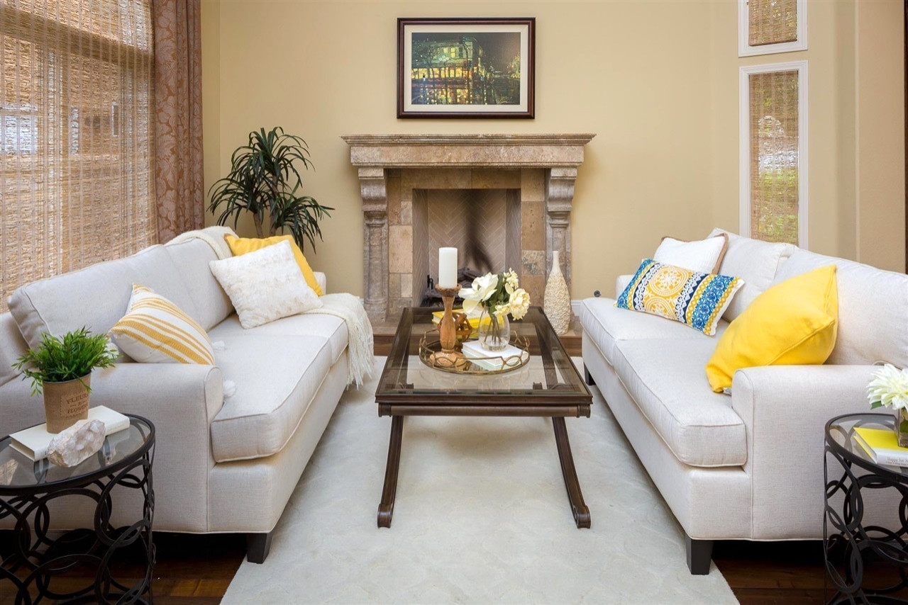 Carlsbad CA Home Staging - coastal staging