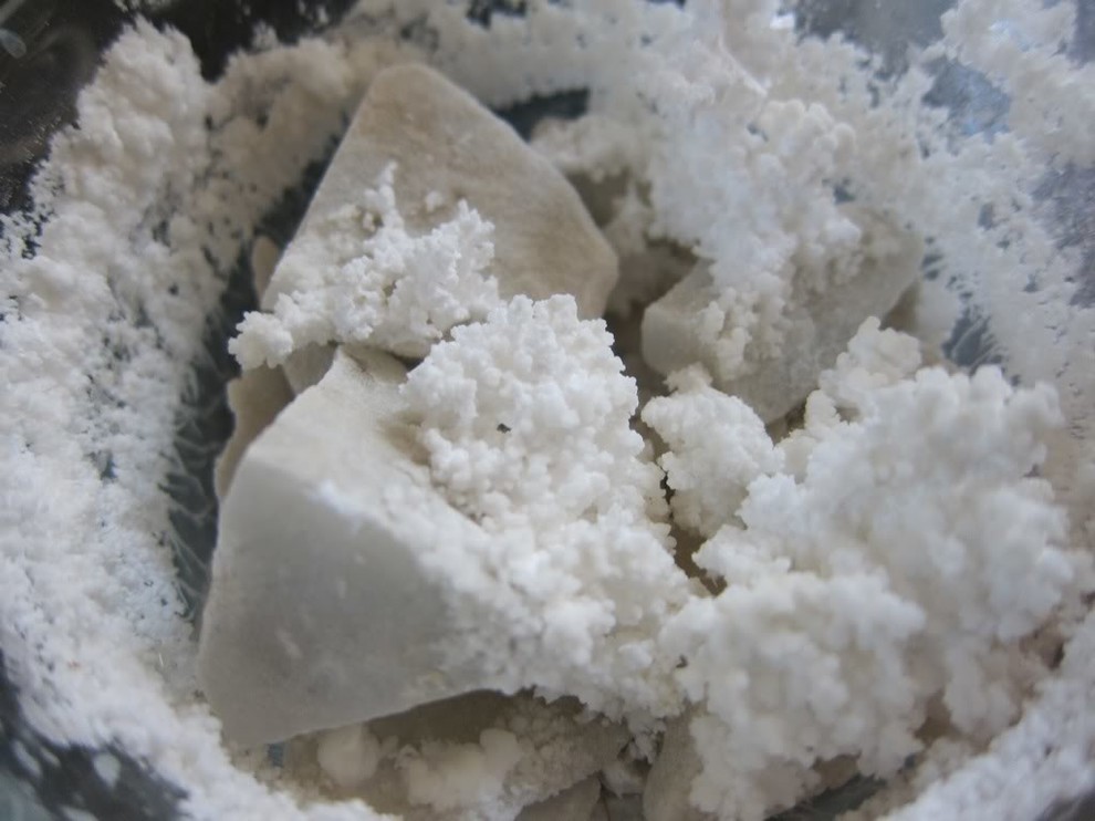 what happens when you soak marble in vinegar?