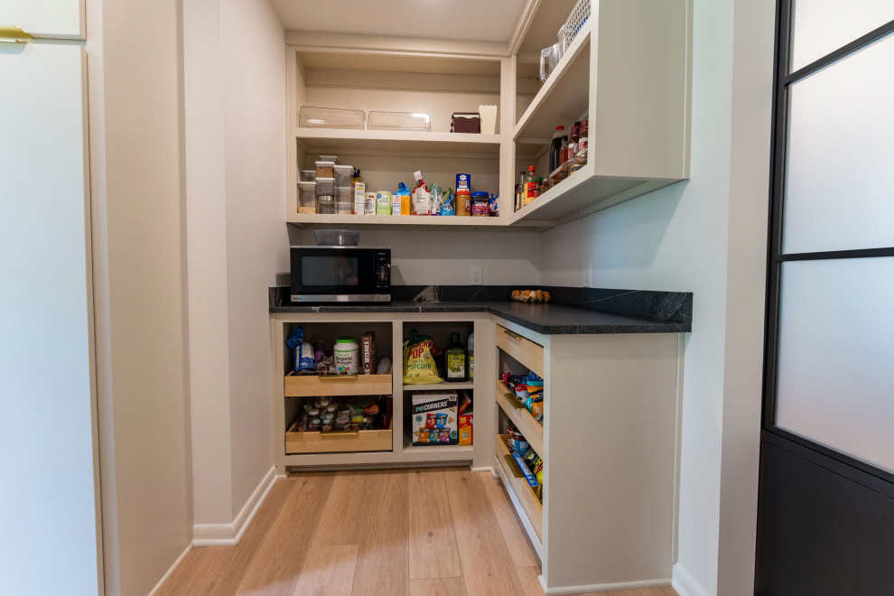 Modern Kitchen and Laundry Room