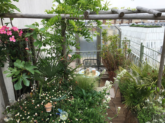Juste en dessous du ciel contemporary-deck