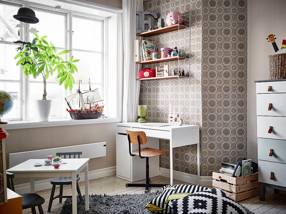This is an example of an eclectic kids' room in Gothenburg.