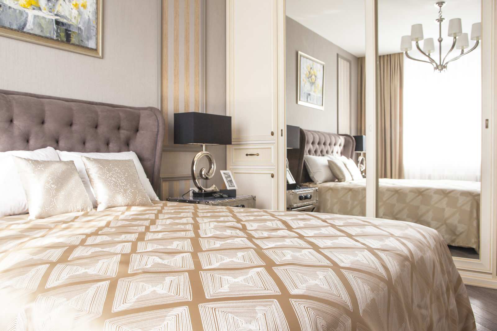 Помпезный Арт-деко в квартире на Нагатинской