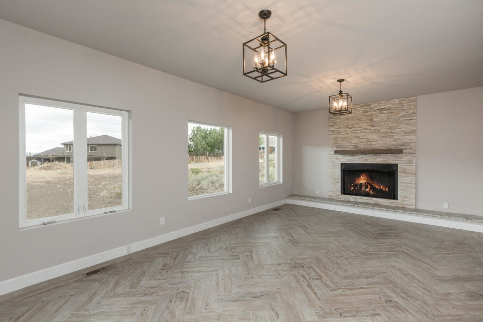Home design - transitional home design idea