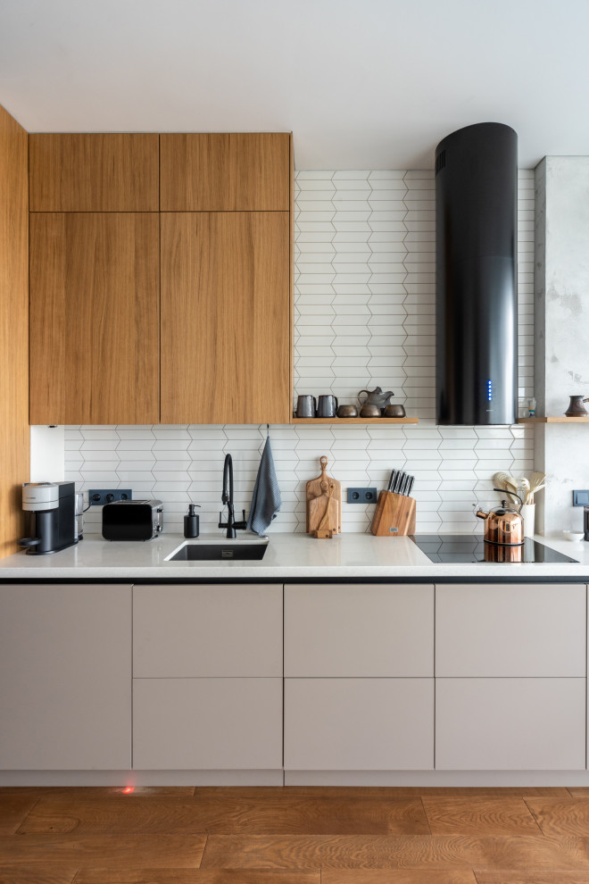 Кухня комбинированная со шпоном