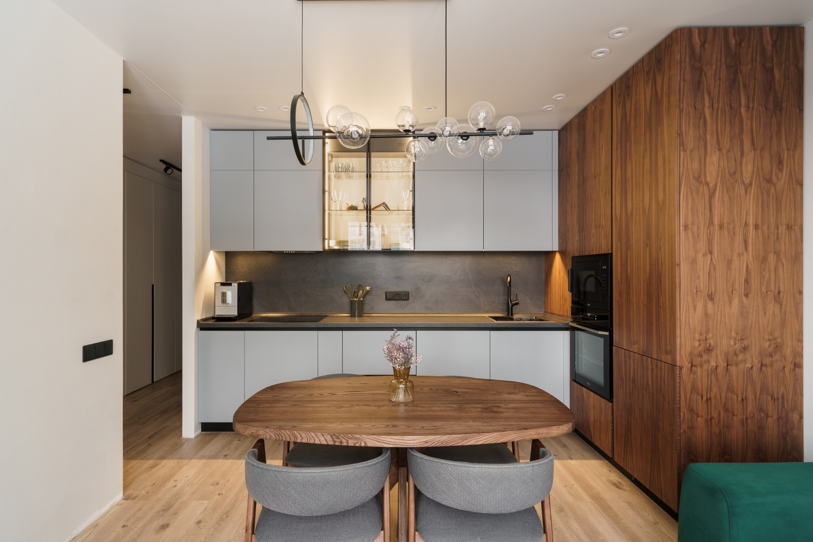 Серая кухня мдф с подсветкой