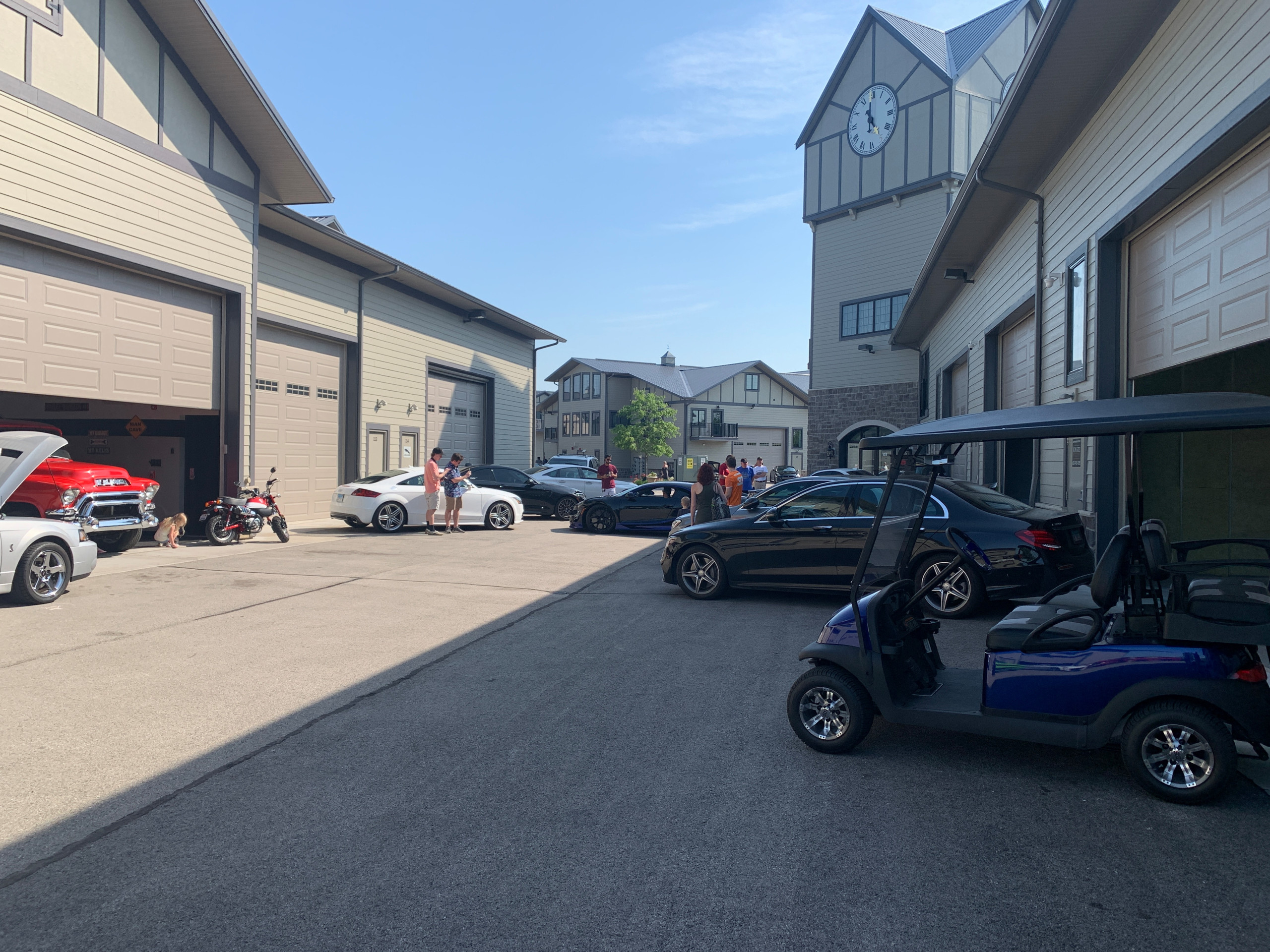 Iron Gate Motor Condos – Where Automotive Art Meets Bespoke Living