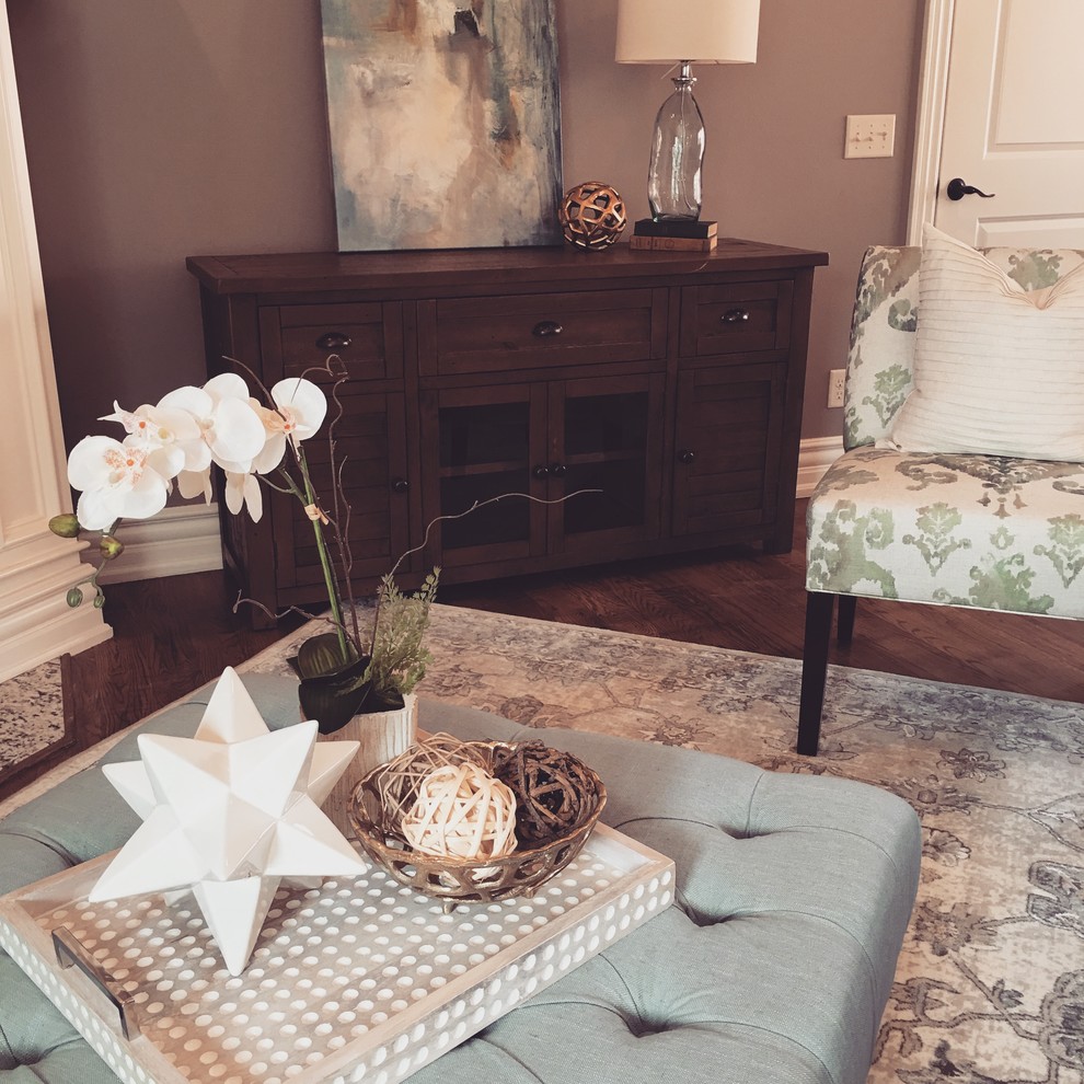 Home design - transitional home design idea
