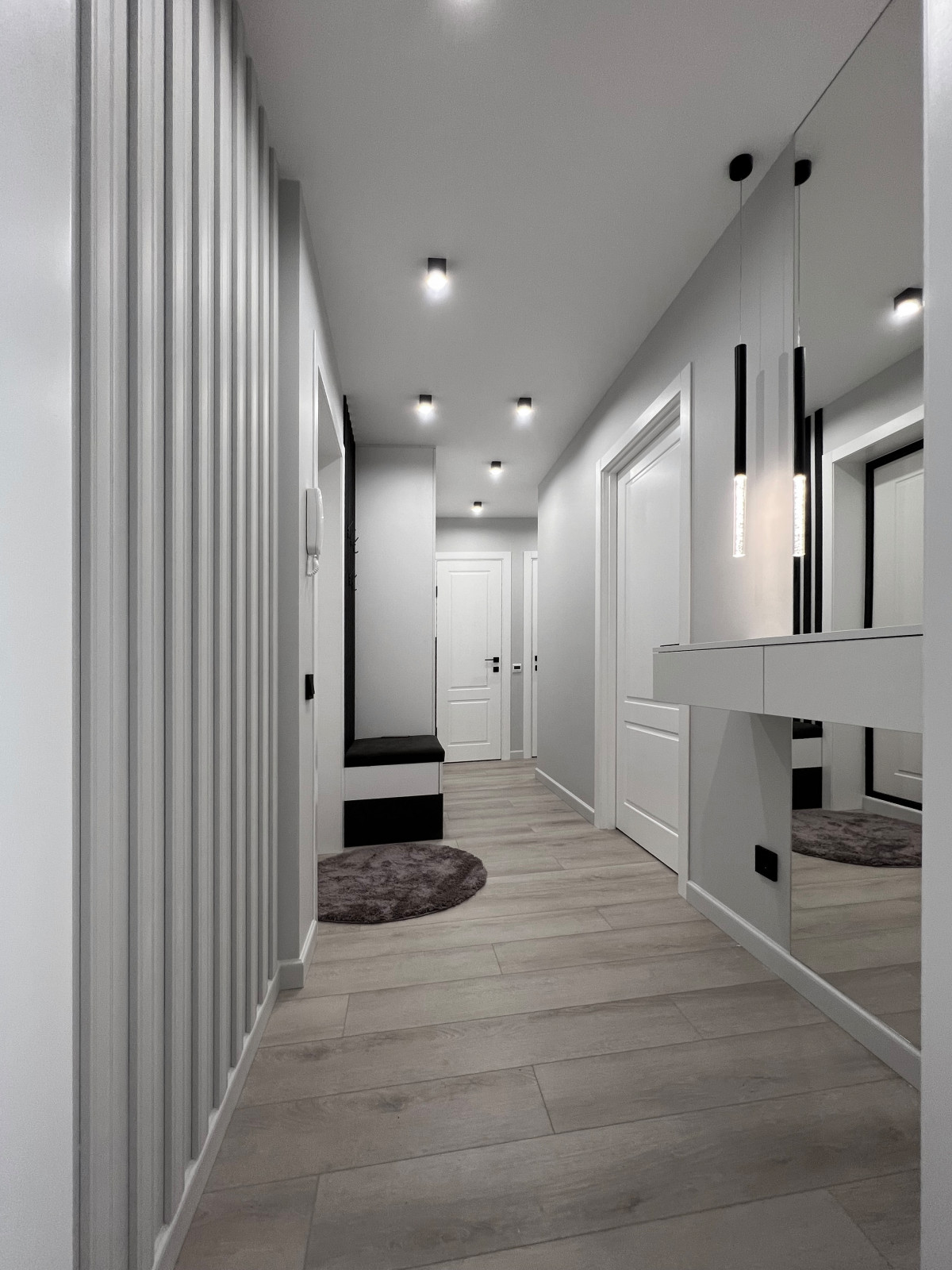 Минимализм в холодных тонах,