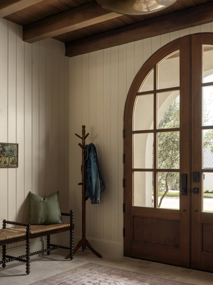 Entryway - transitional entryway idea in Austin