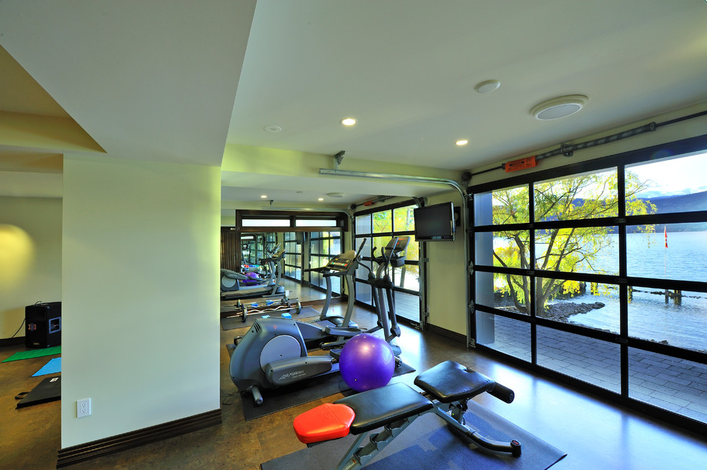 This is an example of a modern home gym in Vancouver.