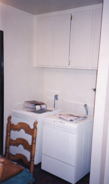 Patsy's Kitchen Laundry Before 