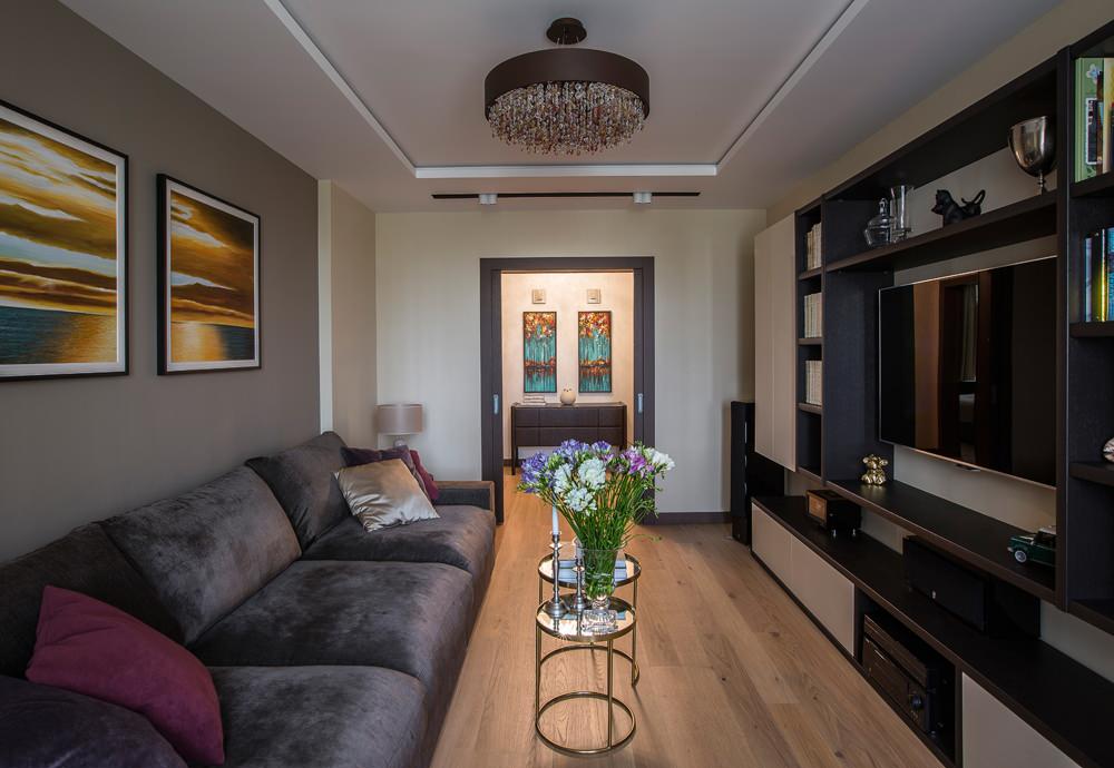 Трехкомнатная квартира в доме серии П-44 Т