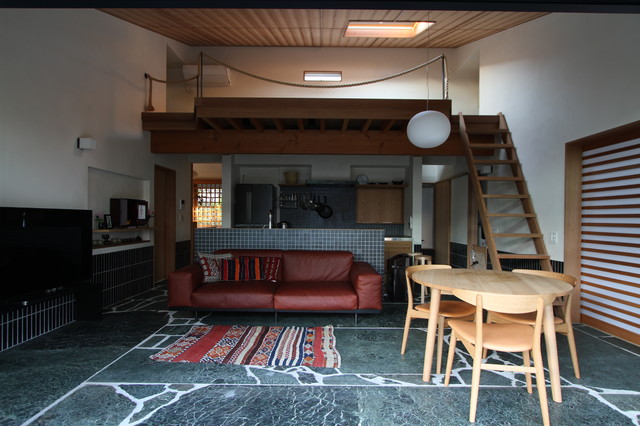 一橋学園の家 moderne-salon