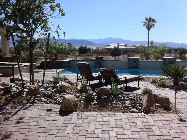 Casey M contemporary-patio