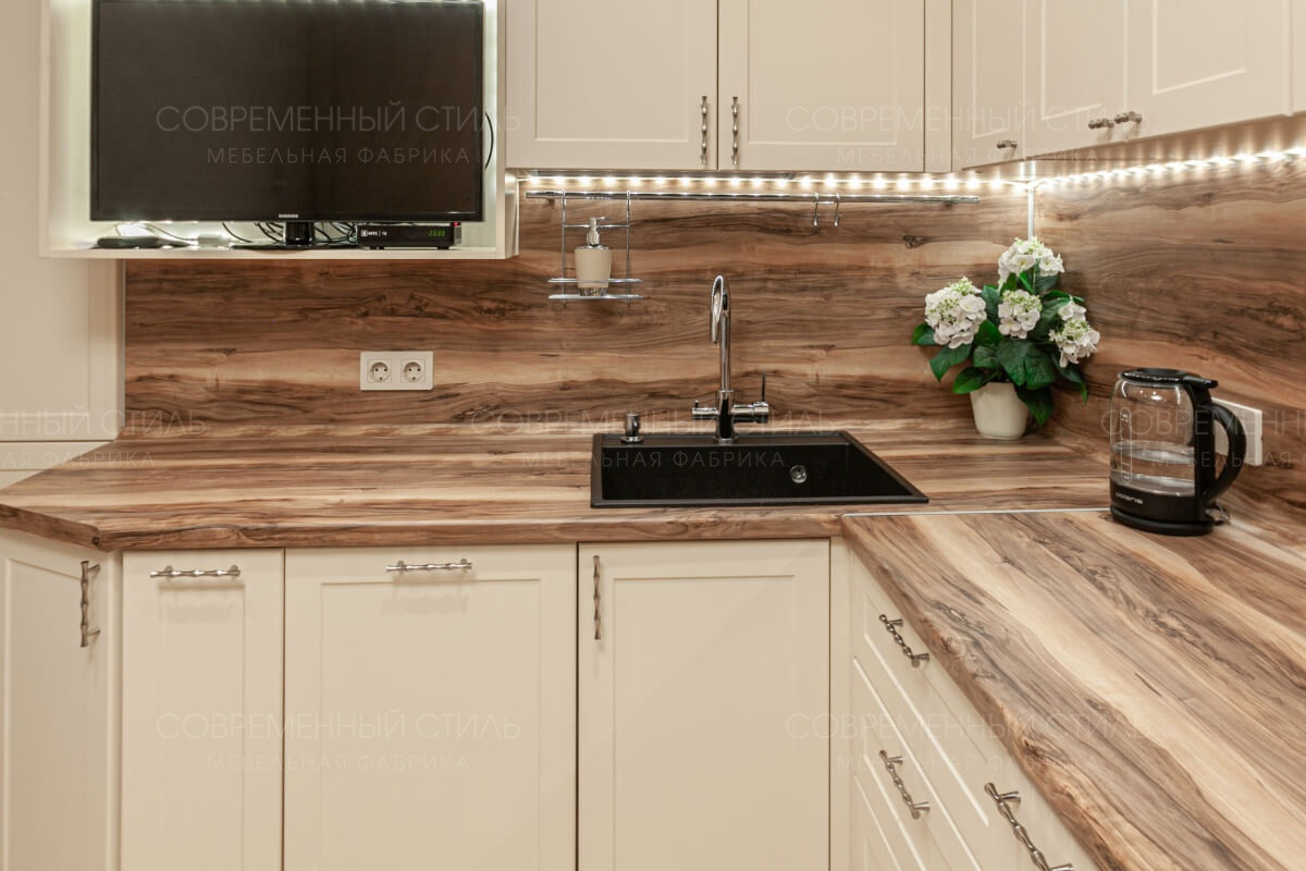 Кухня Виктория (кухня в квартиру)