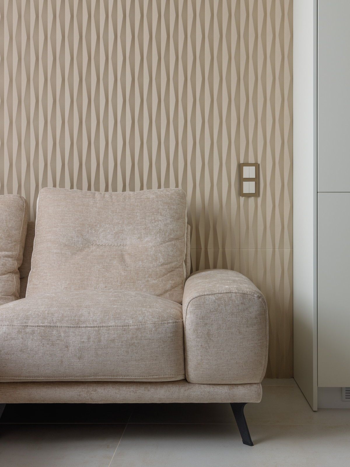 2х-комнатная квартира в современной классике и минимализме