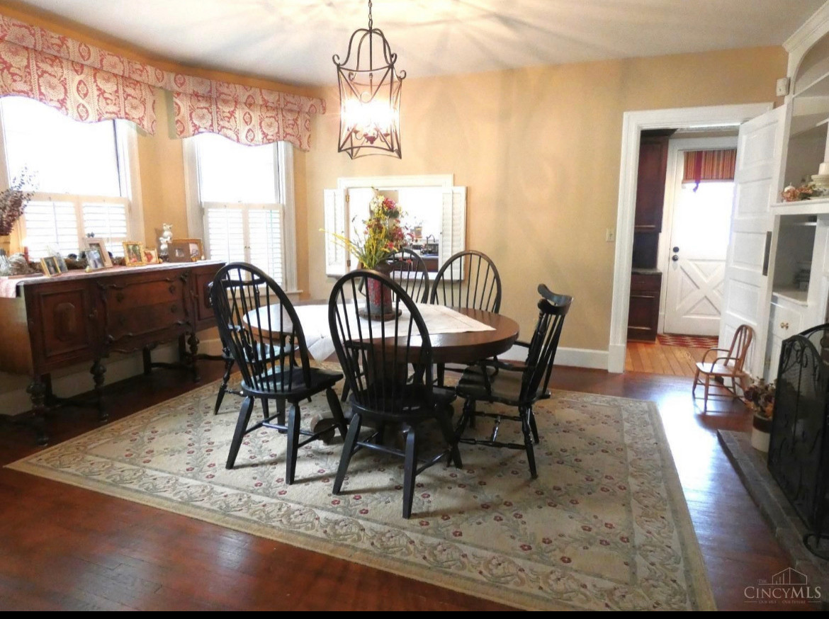 European Living in Milford