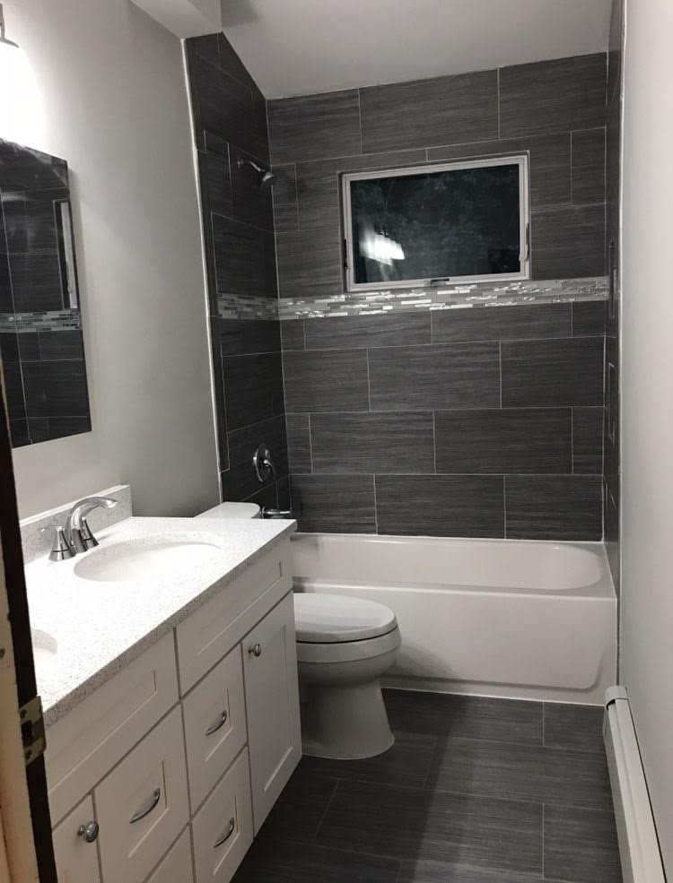 Bathrooms Remodels