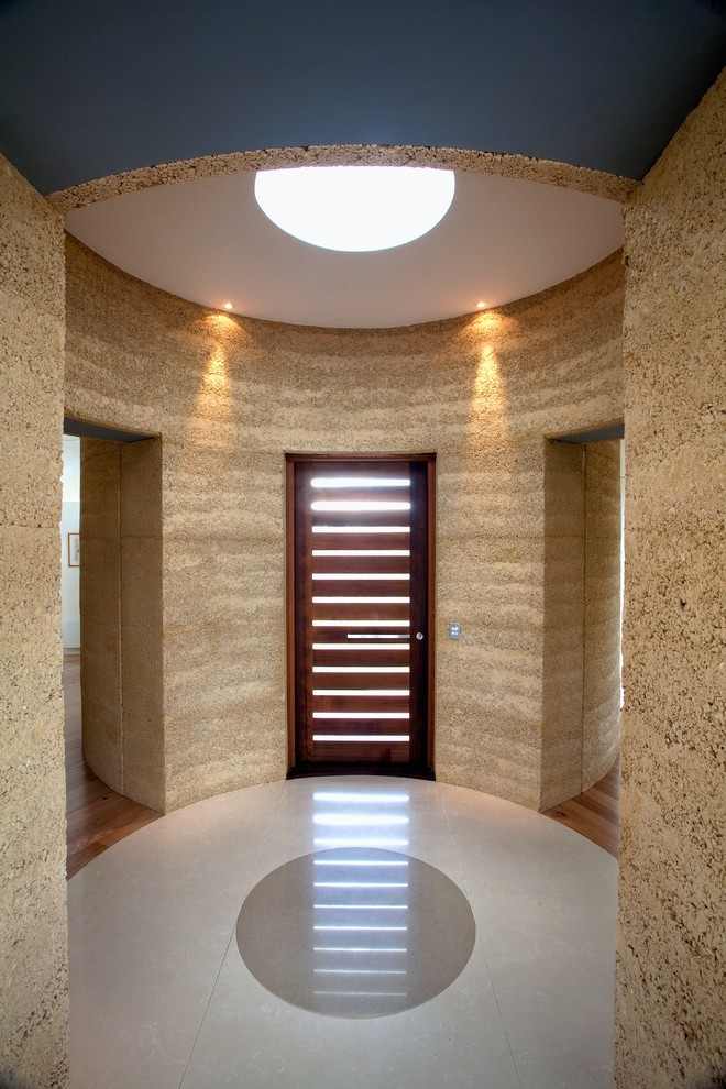 Photo of a contemporary entryway in Melbourne.