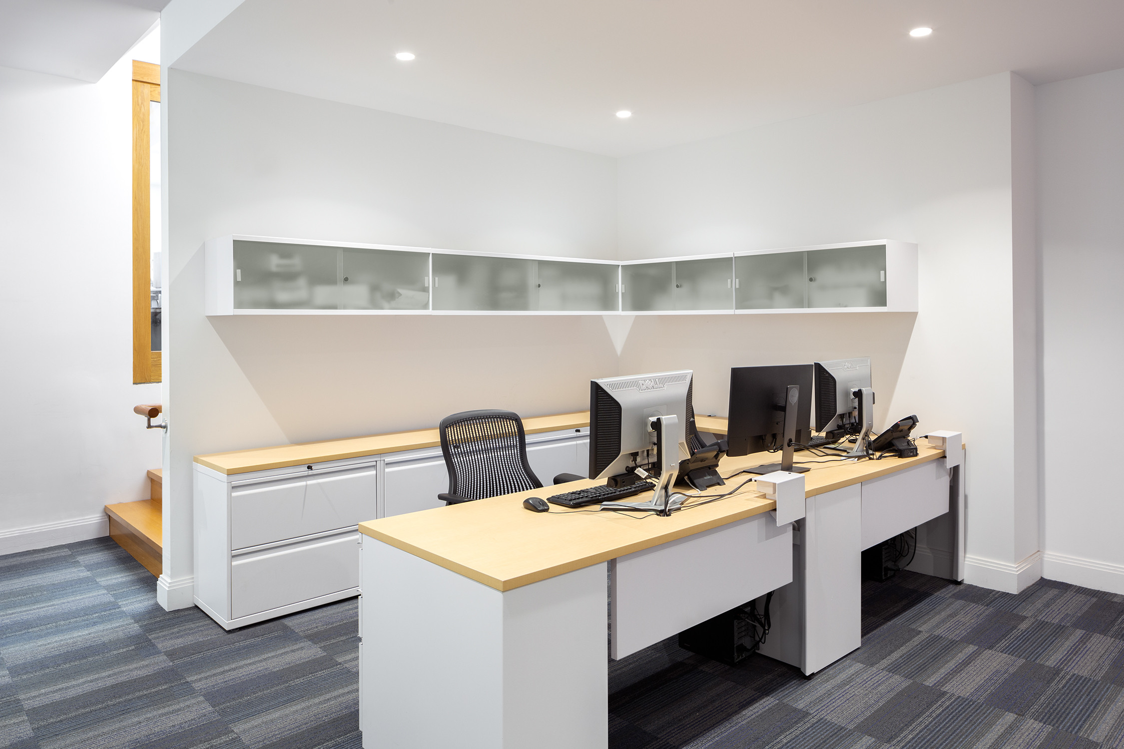 Small Office Reception Area Design Ideas