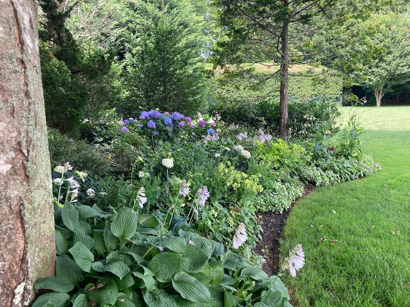 Sagaponack, Backyard pool side garden