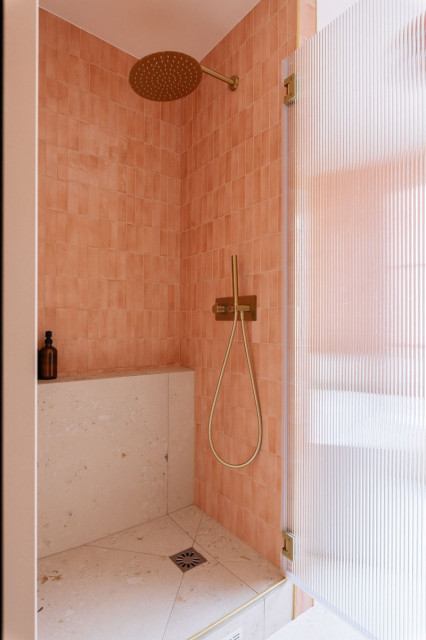 projet BONNE NOUVELLE modern-badezimmer