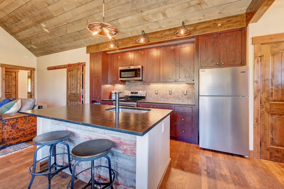 Ruthie's Roost - New Construction