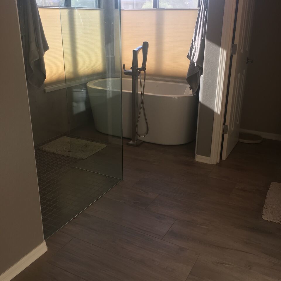 Bathroom - rustic bathroom idea in Phoenix