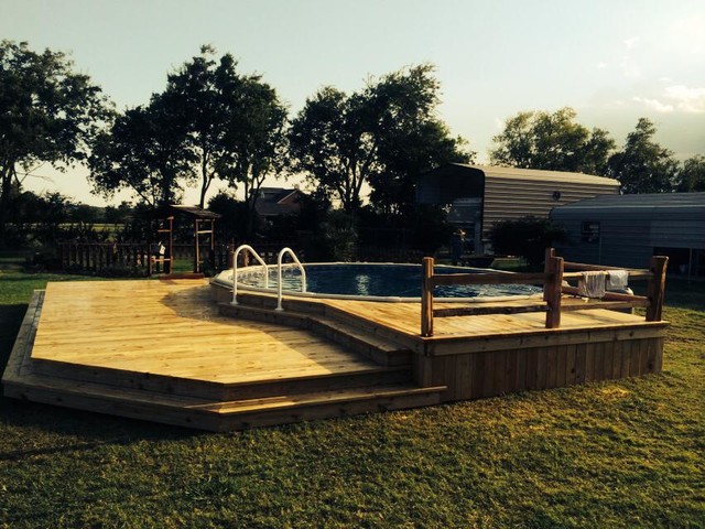 Pools pool